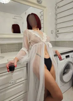  Лидия, 37, 